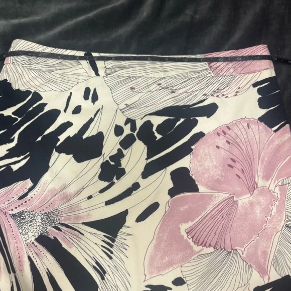 Elie Tahari Floral Pencil Skirt - Picture 10 of 13